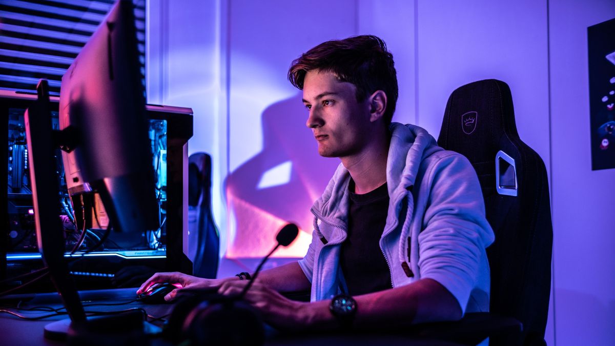 Twitch streamer how to find URL