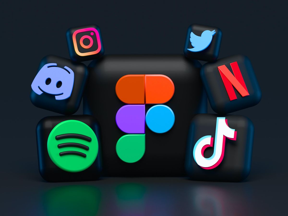 buying social media marketing services