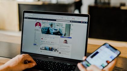 how to remove myself as admin on facebook page