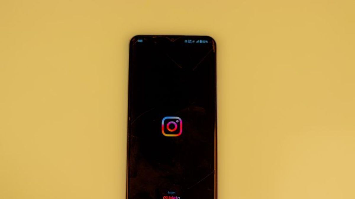 how to know if someone hide their story from you on instagram