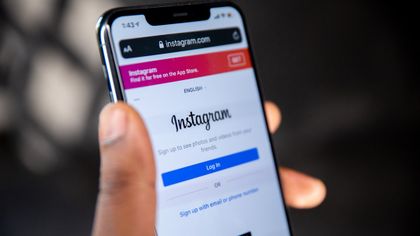 how to add admin to instagram