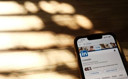how to find linkedin url
