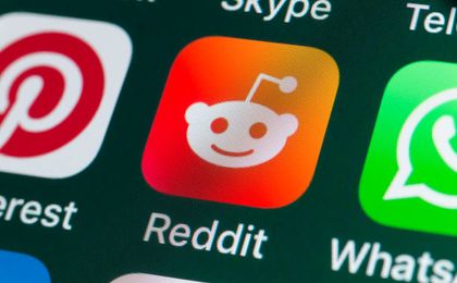how to unhide reddit post