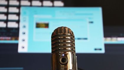 how to remove a podcast from your shows on spotify