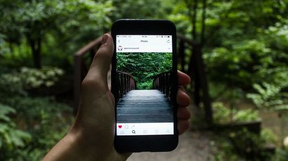 does instagram show who viewed your reels