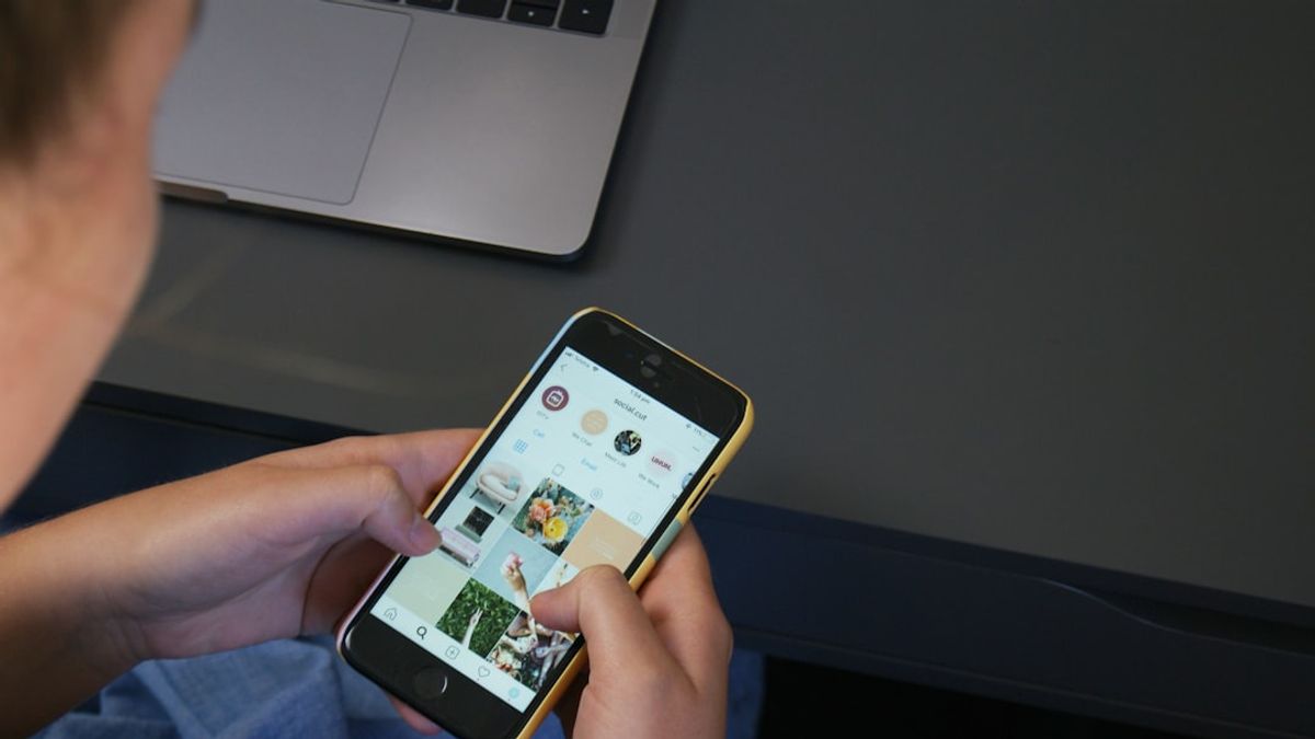 how to switch back to personal account on instagram 2024