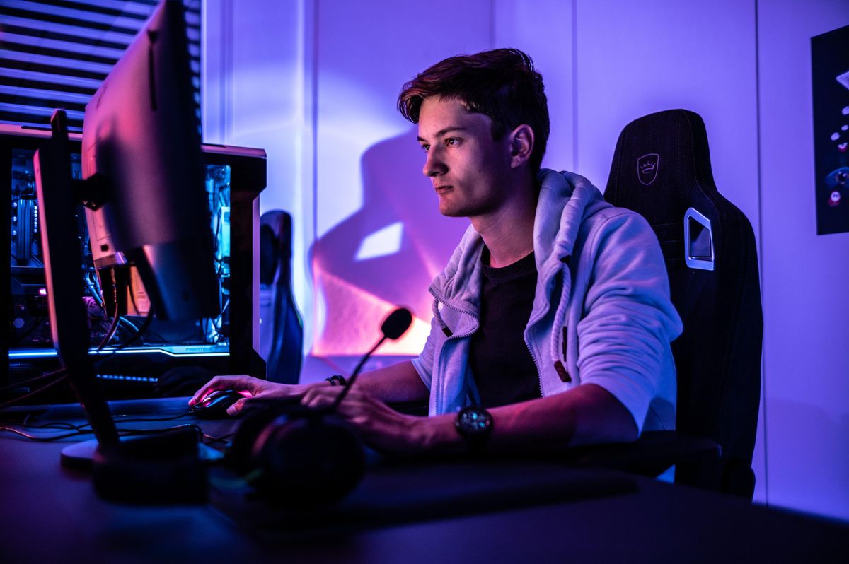 Twitch streamer how to find URL