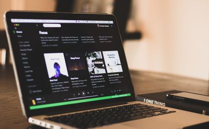 how to see analytics on spotify