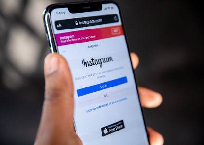 how to add admin to instagram