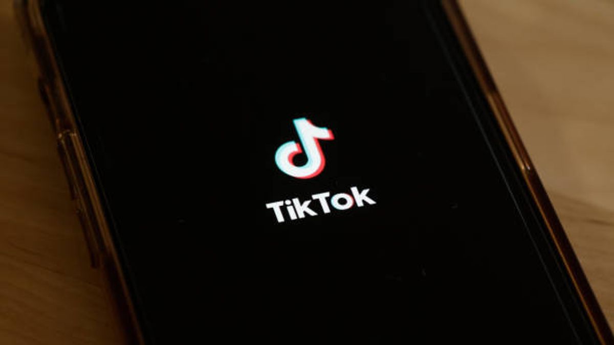 how to unreport on tiktok