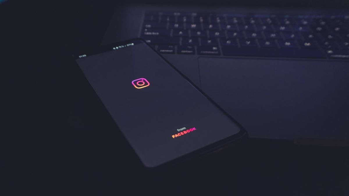 why won't my instagram update