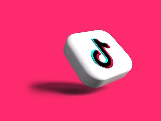 why can't i download tiktok